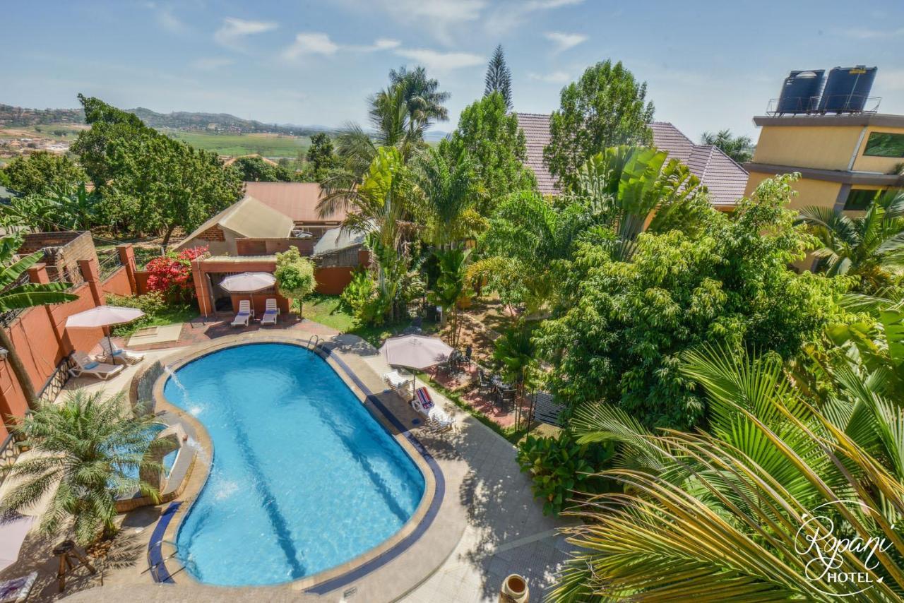 Ropani Hotel Kitende Εξωτερικό φωτογραφία
